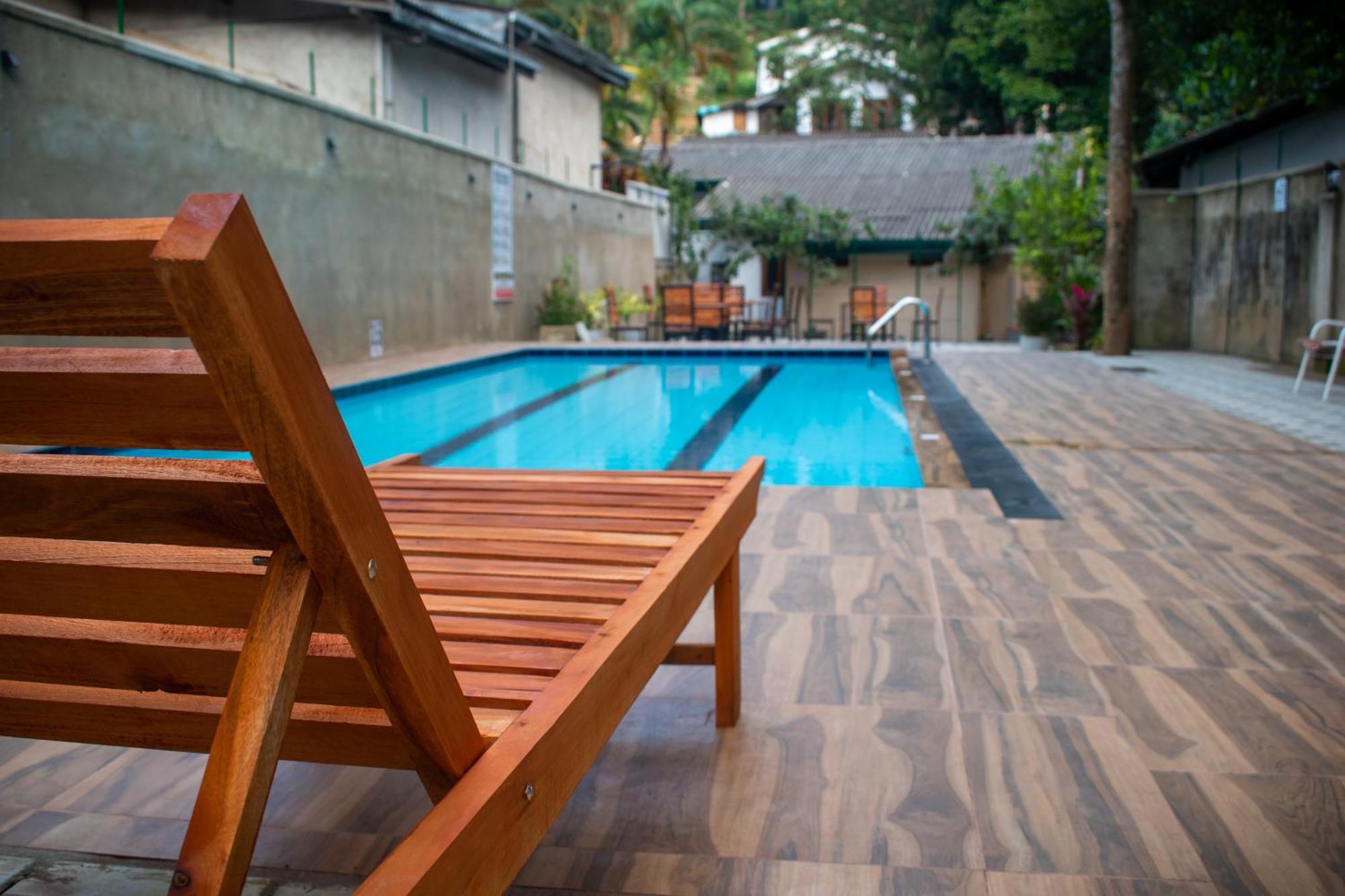 Villa Tranquil Kandy Peradeniya Εξωτερικό φωτογραφία
